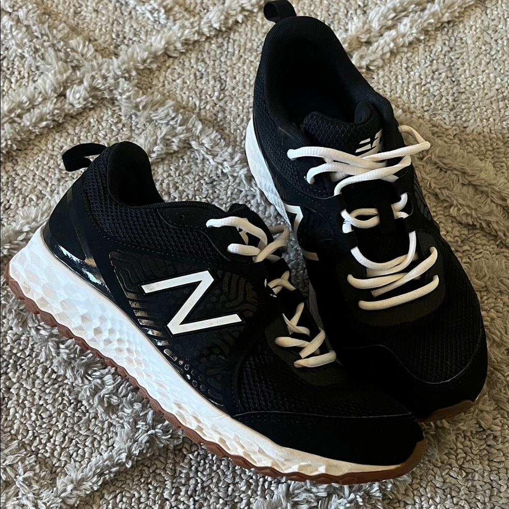 New Balance Black and White Athletic Shoes